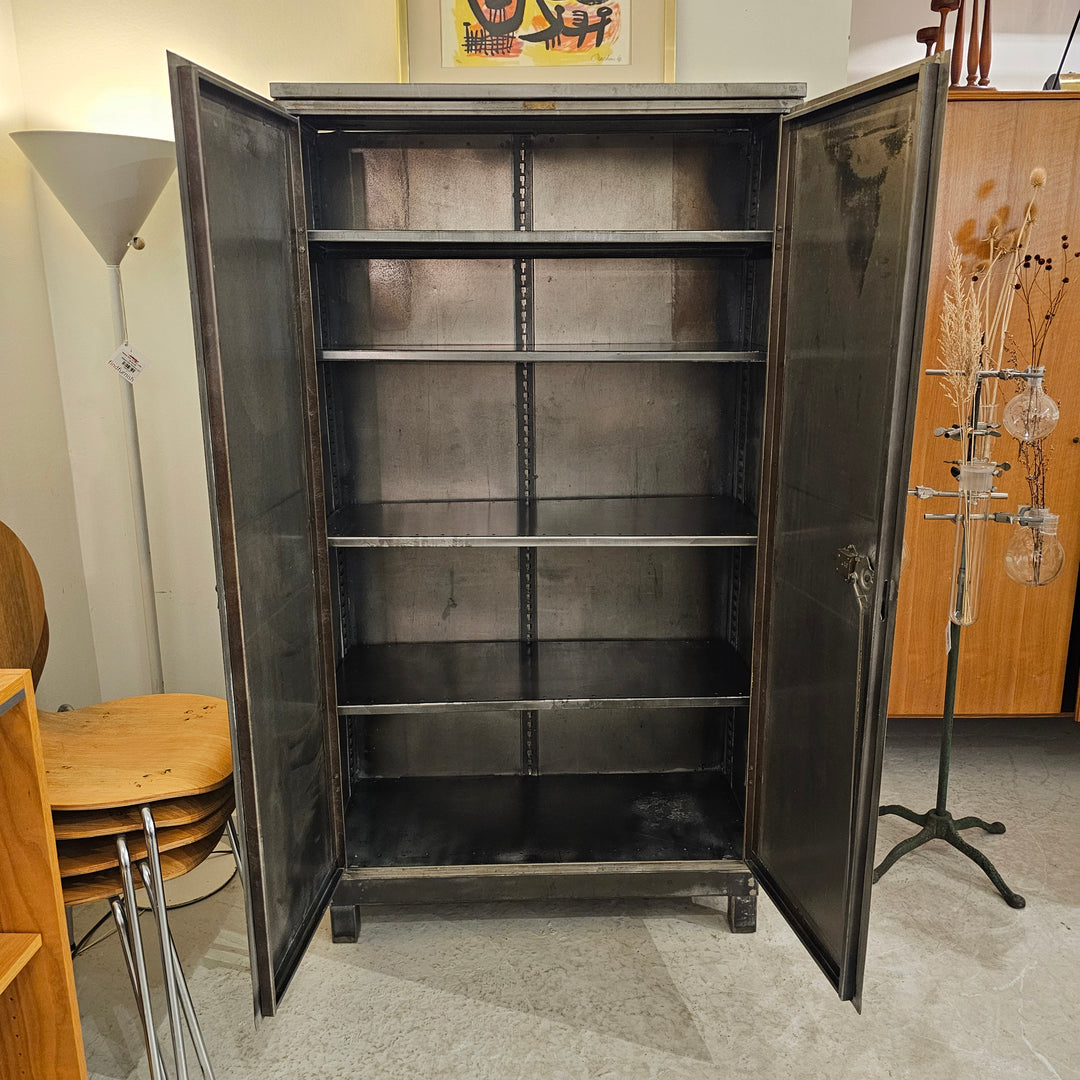 Industrial Refurbished Storage Cabinet